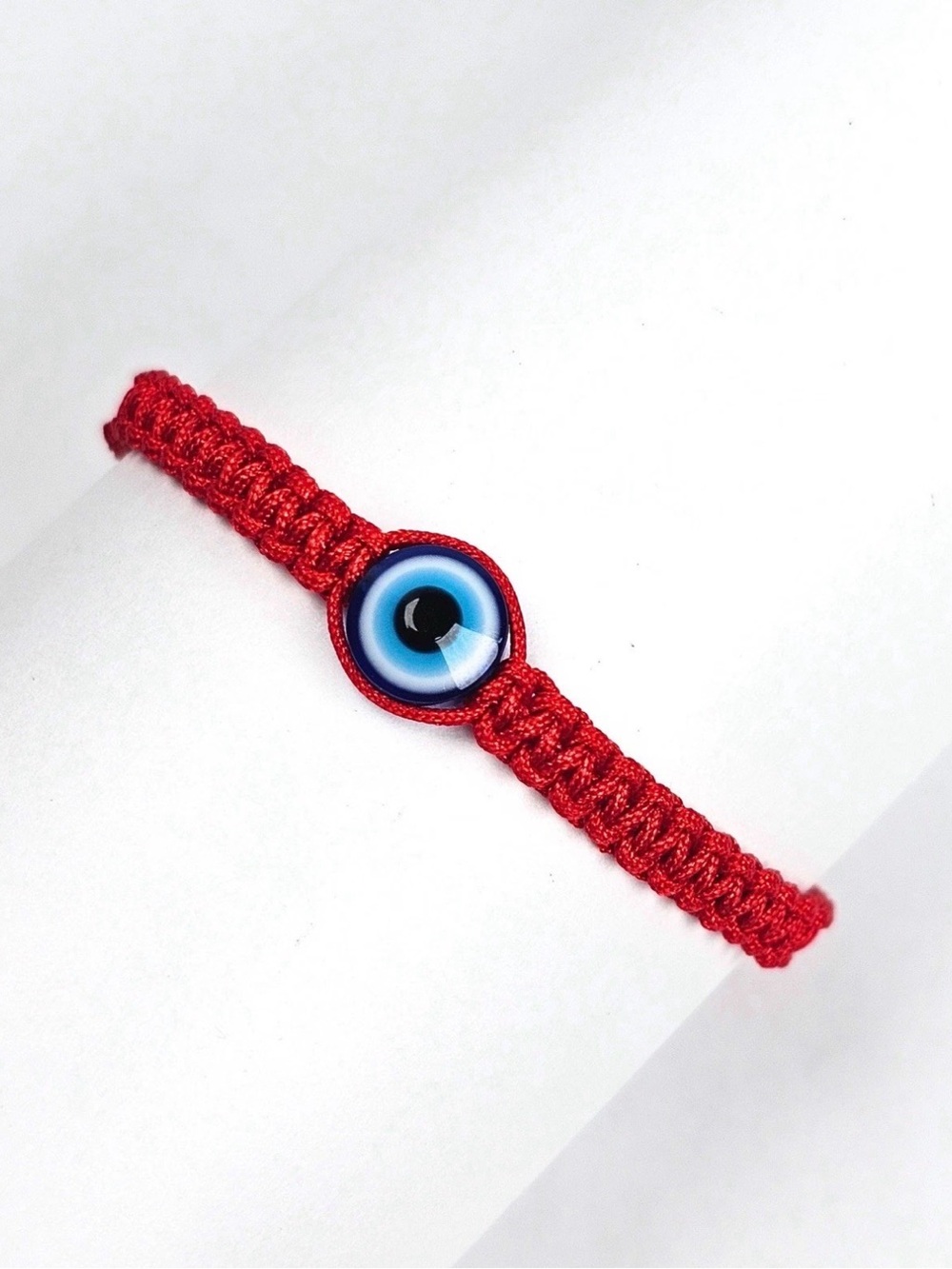 Evil Eye Bracelet Adjustable / Pulsera Roja para protección del mal de ojo.